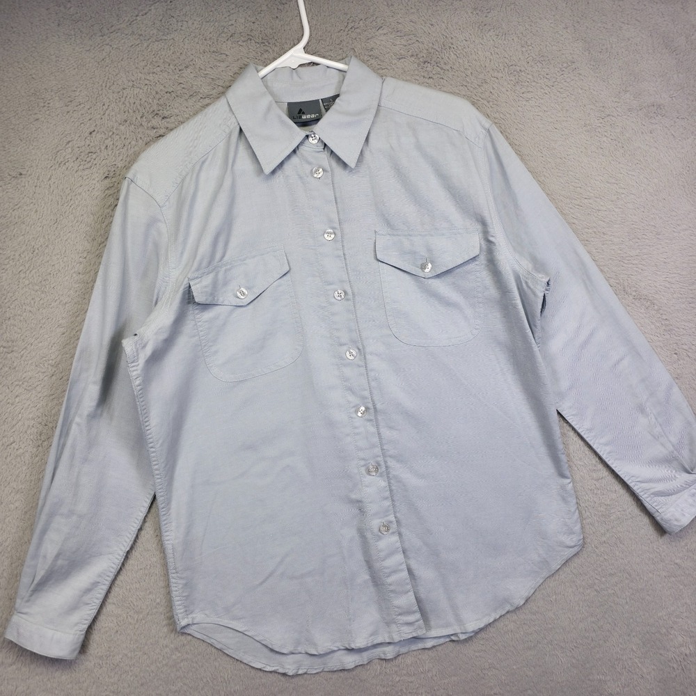 Liz Claiborne Linen Button Shirt Womens‎ S Blue Minimalist Office Coastal Lagom